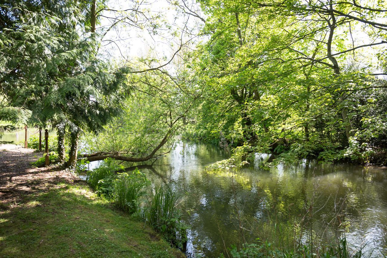 The Dundas Arms Kintbury ภายนอก รูปภาพ