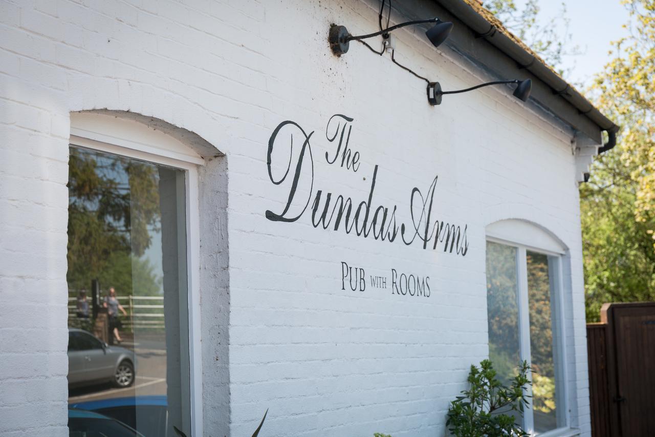 The Dundas Arms Kintbury ภายนอก รูปภาพ